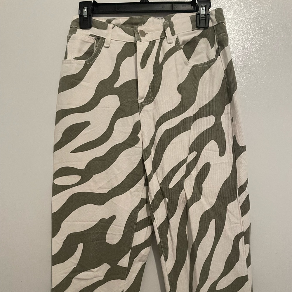 Shein Zebra pants!!